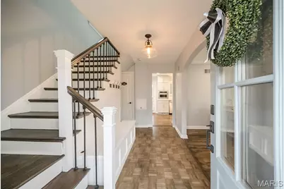 815 Brookside Drive, Glendale, MO 63122 - Photo 3