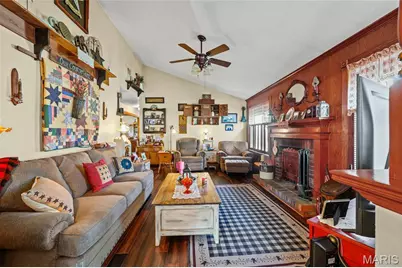 1048 Patience Drive, Florissant, MO 63034 - Photo 17