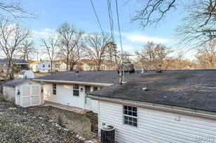 621 Crest Ct, Kirkwood, MO 63122 - Photo 27