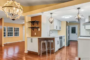 621 Crest Ct, Kirkwood, MO 63122 - Photo 5