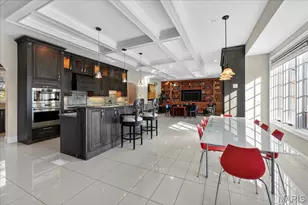 9998 Litzsinger Rd, Ladue, MO 63124 - Photo 9