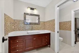 9998 Litzsinger Rd, Ladue, MO 63124 - Photo 65