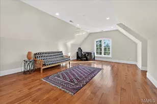 9998 Litzsinger Rd, Ladue, MO 63124 - Photo 55