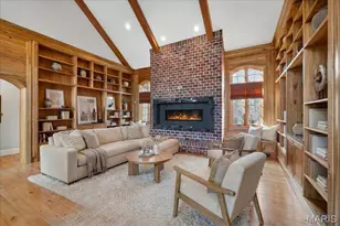 9998 Litzsinger Rd, Ladue, MO 63124 - Photo 5