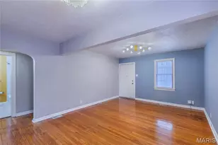 5919 Scanlan Ave, Saint Louis, MO 63139 - Photo 3