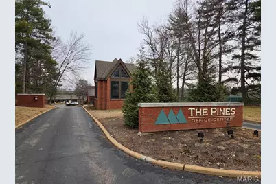 4 The Pines Court #D, Chesterfield, MO 63141 - Photo 3