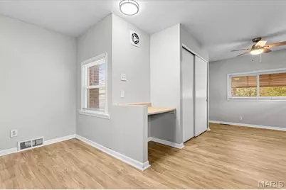 6837 Bradley Avenue, Saint Louis, MO 63139 - Photo 11