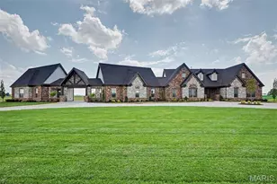 1050 Twin Silos Ln, Orchard Farm, MO 63301 - Photo 5