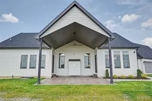 1050 Twin Silos Ln, Orchard Farm, MO 63301 - Photo 51