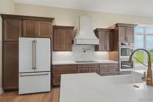 1050 Twin Silos Ln, Orchard Farm, MO 63301 - Photo 19