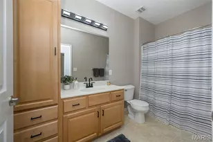 37 Kassebaum Ln, Saint Louis, MO 63129 - Photo 19