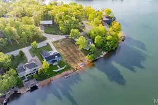 635 Rue Lamande, Bonne Terre, MO 63628 - Photo 1