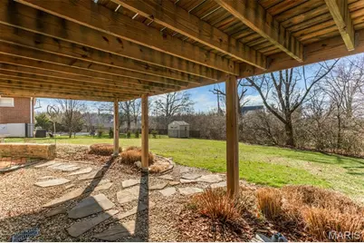 12 Winslow Lane, Des Peres, MO 63131 - Photo 45