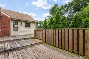 12 Winslow Ln, Des Peres, MO 63131 - Photo 35
