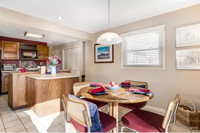 12 Winslow Lane, Des Peres, MO 63131 - Photo 21