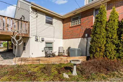 12 Winslow Lane, Des Peres, MO 63131 - Photo 43