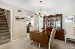 12 Winslow Ln, Des Peres, MO 63131 - Photo 11