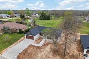 2230 Cherry Blossom Cir, Lebanon, MO 65536 - Photo 37