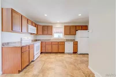 7057 Howdershell Road, Hazelwood, MO 63042 - Photo 13