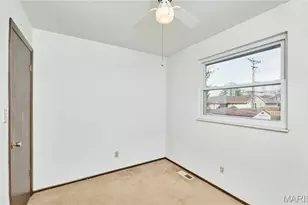 10 Parkdale Ln, Saint Peters, MO 63376 - Photo 35