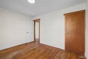 8710 Ezra Dr, Saint Louis, MO 63114 - Photo 9