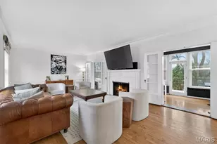 23 Rio Vista Dr, Ladue, MO 63124 - Photo 11