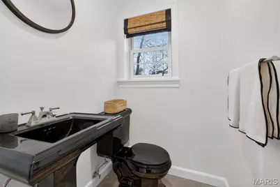 23 Rio Vista Drive, Ladue, MO 63124 - Photo 9