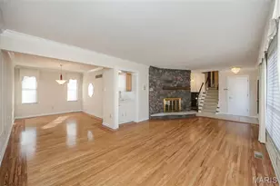 4829 Gatesbury Dr, Saint Louis, MO 63128 - Photo 11