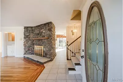 4829 Gatesbury Drive, Saint Louis, MO 63128 - Photo 7