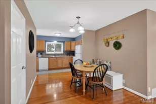 9962 E Watson Rd, Crestwood, MO 63126 - Photo 13