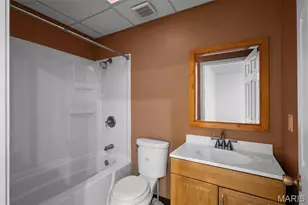 5501 Cates Ave, Saint Louis, MO 63112 - Photo 17