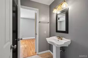 5501 Cates Ave, Saint Louis, MO 63112 - Photo 11