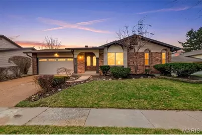 12970 Nancy Lee Drive, Saint Louis, MO 63146 - Photo 1