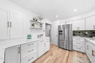 12970 Nancy Lee Dr, Saint Louis, MO 63146 - Photo 7