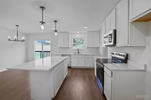 3827 Sonora Stone Dr, Florissant, MO 63031 - Photo 13