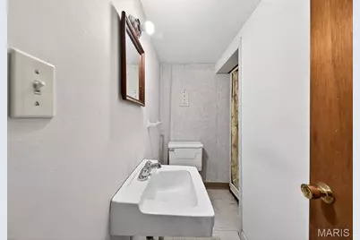 10845 Vargas Drive, Saint Louis, MO 63123 - Photo 37