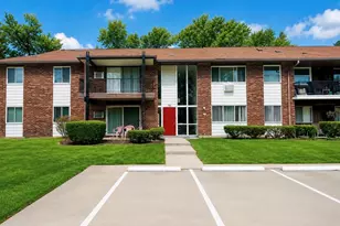 7446 Sieloff Dr, Hazelwood, MO 63042 - Photo 1