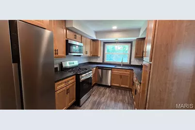 9604 Cherryfield Drive, Saint Louis, MO 63136 - Photo 5