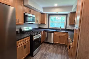 9604 Cherryfield Dr, Saint Louis, MO 63136 - Photo 5