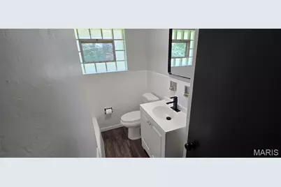 9604 Cherryfield Drive, Saint Louis, MO 63136 - Photo 9
