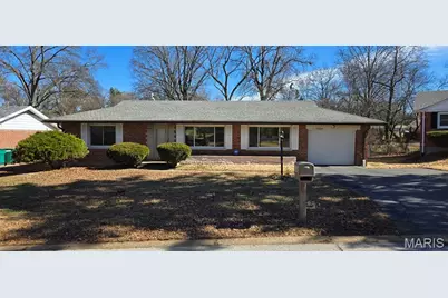 9604 Cherryfield Drive, Saint Louis, MO 63136 - Photo 1