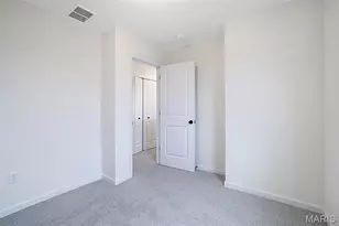 1076 Vardon Mdws Dr, Union, MO 63084 - Photo 3