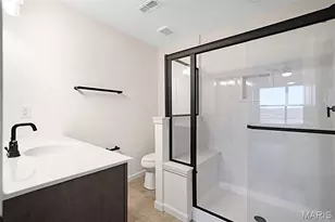 1076 Vardon Mdws Dr, Union, MO 63084 - Photo 7