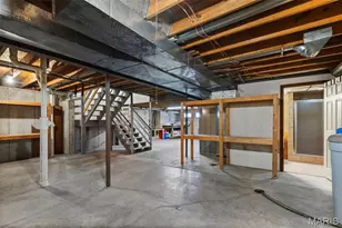 18870 Highwood Estates Dr, Wildwood, MO 63069 - Photo 37