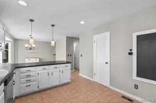 18870 Highwood Estates Dr, Wildwood, MO 63069 - Photo 19