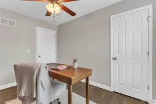 2140 Warwick Castle Dr, Imperial, MO 63052 - Photo 35