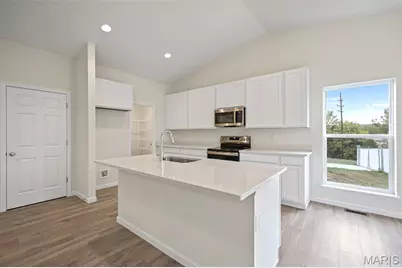 1030 Westhaven Boulevard, Wentzville, MO 63385 - Photo 7