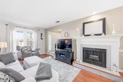 13337 Bragstadt Drive, Chesterfield, MO 63141 - Photo 7