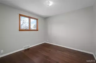 10809 Platte Dr, Saint Louis, MO 63123 - Photo 17