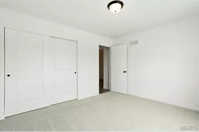 154 Bell Boulevard, Wentzville, MO 63385 - Photo 5